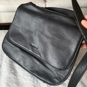 Matt & Nat crossbody handbag